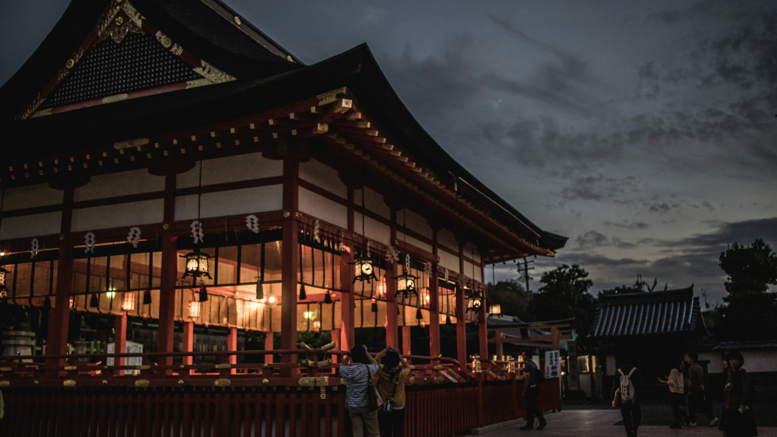 神社、スピリチュアルのイメージ